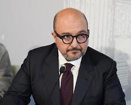 Sangiulano: «Non ho cacciato mio esperto social, ora è agli archivi»