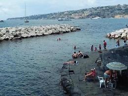 Divieto di balneazione da Donn'Anna a Pietrarsa
