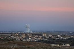Israele, serie di attacchi in Siria: almeno 18 morti