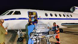 Bimba nasce con un difetto cardiaco, trasportata d’urgenza a Napoli dall’aeronautica militare