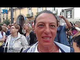 Miracolo di San Gennaro, le voci della piazza