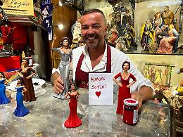 Sofia 90 finisce sul presepe napoletano