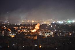 Israele avvia operazione di terra "limitata" in Libano: «Non sarà occupazione». Raid anche in Siria