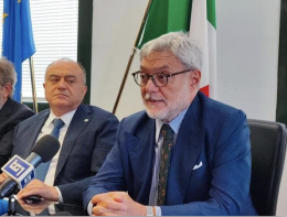 Il pirata informatico da tre anni “bucava” i server napoletani
