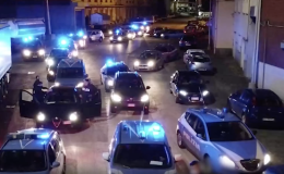 Clan De Martino, corteo armato per prendere la bambina