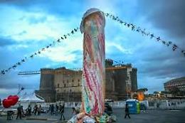 Movimento neoborbonico al sindaco Manfredi: rimuovete quella "cosa" da piazza Municipio