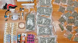 Blitz antidroga: arrestati madre, figlio e genero