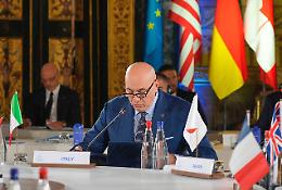 «G7 della Difesa, momento straordinario»