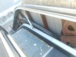 Napoli, la lotta al degrado corre sulle scale mobili