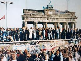 Che cosa resta 35 anni dopo la caduta del Muro di Berlino