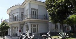Il triste epilogo di un istituto scolastico storico di Napoli