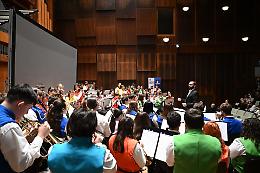 Canta, suona, cammina: a San Pietro a Majella i musicisti del futuro
