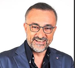 Paolo Caiazzo con "Boomer" al Teatro CortéSe 