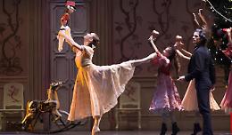 Al Teatro Tasso in scena il balletto “Lo Schiaccianoci”

