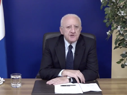 De Luca: «Faremo in due mesi quello che altre regioni fanno in due anni»