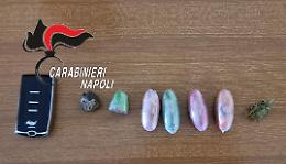 Ovuli in cucina pieni di hashish, arrestato 31enne 