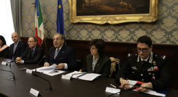 Terra dei Fuochi, incontro in Prefettura: «non siamo all'anno zero»