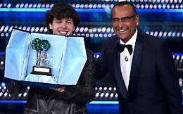 Andrea Settembre, chi è il giovane talento napoletano che ha conquistato Sanremo 2025
