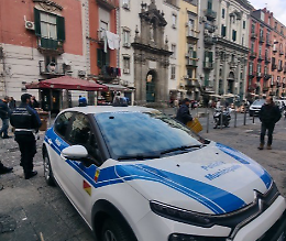 Polizia Locale sequestra a Napoli un "B&B" in costruzione
