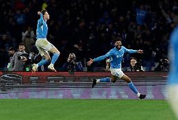Napoli-Inter 1-1, la sfida scudetto finisce in parità