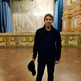 Conte “turista" in visita alla Reggia di Caserta

