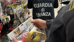 Prodotti di carnevale pericolosi, scatta il sequestro