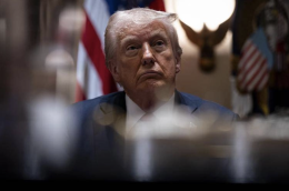 Trump raddoppia dazi al Canada: «50% su alluminio e acciaio, farò chiudere industria auto»