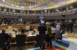 Riarmo, Ucraina e difesa sul tavolo del Consiglio Ue. Von der Leyen: «Giorni decisivi»