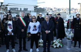 Napoli ricorda Francesco Pio Maimone, targa a Mergellina