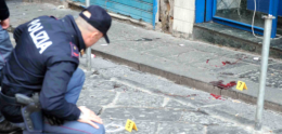 Fendenti all’ex suocero: arrestati