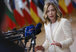 «Scelta tra Europa e Usa? Idea infantile, Trump primo alleato dell'Italia»