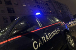 Ucciso a calci e pugni durante lite in strada: fermati due fratelli