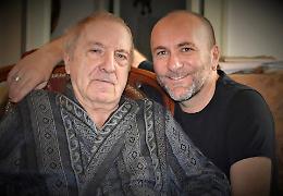 Lutto De Simone, Gianfranco Gallo su Facebook: «Parte la settimana dell’ipocrisia»