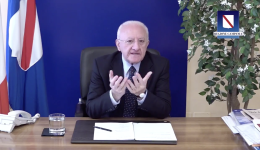 De Luca: «Se qualcuno pensa che i problemi siano risolti, non ha capito che cominciano ora»