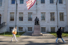 Harvard “punita" dall'amministrazione Trump: in difesa interviene Obama