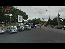 La fiorente “industria” del parcheggio abusivo