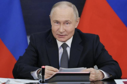 Putin annuncia una tregua per Pasqua in Ucraina. Kiev: «Droni russi nei nostri cieli»