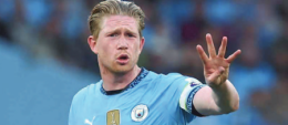A Napoli è già DeBruynemania