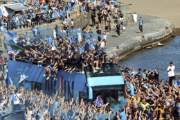 Dalla Napoli scudettata una lezione di vita e civiltà