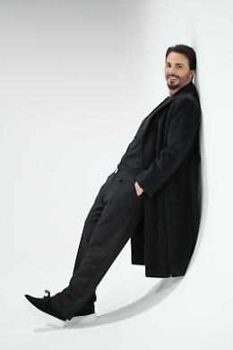 “T’aspetto fore ’o core”, Tony Colombo torna in palcoscenico