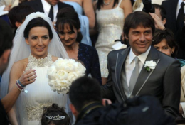 Conte convinto dalla moglie a restare al Napoli? Chi è Elisabetta, nuovo idolo dei napoletani