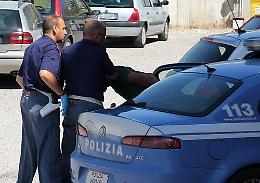 Benzinai accoltellati durante rapina, due arresti