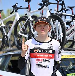 Giro della Campania Under 23 - Coppa Zinzi: Tommaso Bessega vince il prologo inaugurale a Baia Domizia