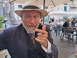 Tra politica e cultura, intervista a Ronald Schwarzer