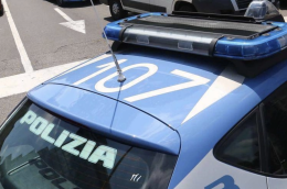 Rubano 36mila euro durante perquisizione in casa: arrestati tre poliziotti