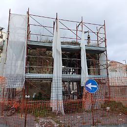 Arco di Torre Cervati, il Comune se ne lava le mani