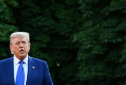 Dazi, Trump invia prime lettere e minaccia: «+10% ai pro-Brics»