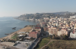 Espropri a Coroglio, protesta dei residenti