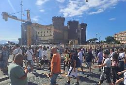 Protesta dei disoccupati, tensione con la polizia