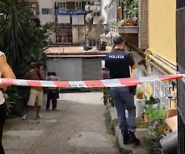 I residenti: «Un boato improvviso, poi urla strazianti»